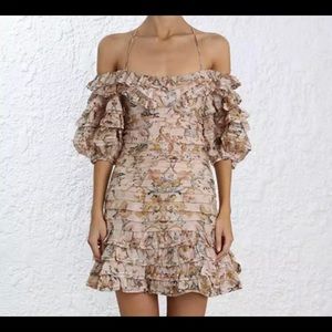 Beautiful Lantern Resort Style Dress 💕